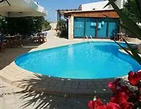 Le Villette Di Cala MadonnaAlbergo